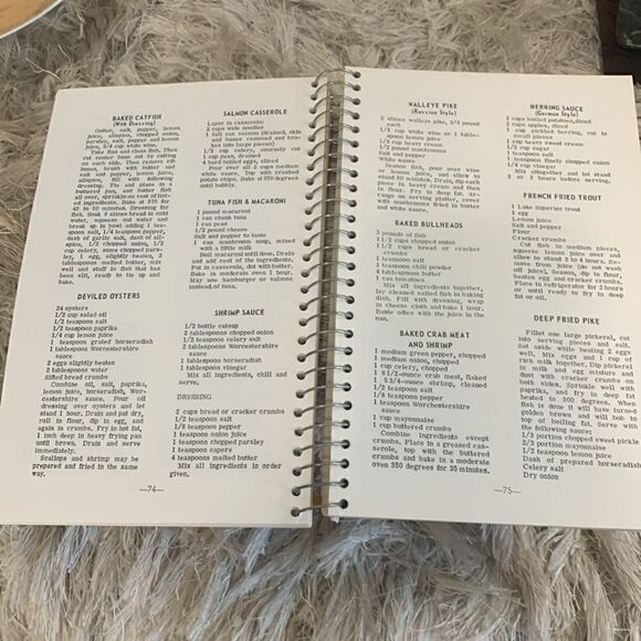 Vtg Worldwide Delicacies Cookbook
Professionally Compiled for
Economical Living - Picture 14 of 16